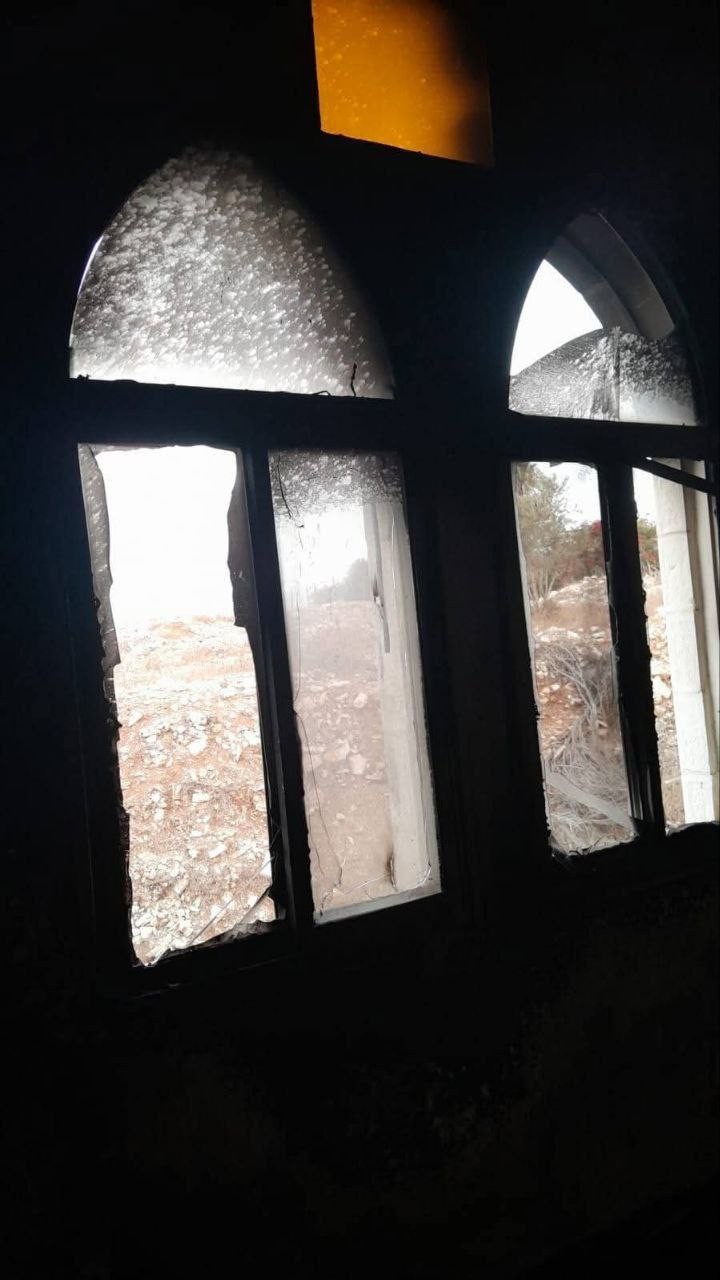 إحراق مسجد (3)