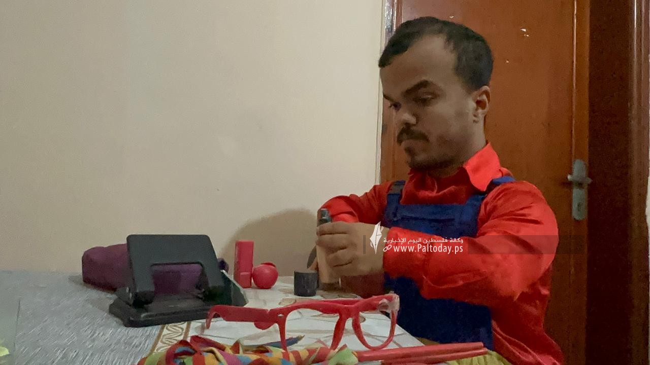 المهرج أحمد سكر (3).jpeg