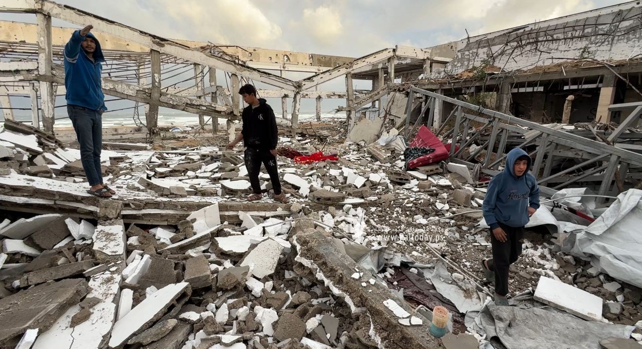 وداع شهداء سقوط الخيمة غرب غزة (12).jpeg