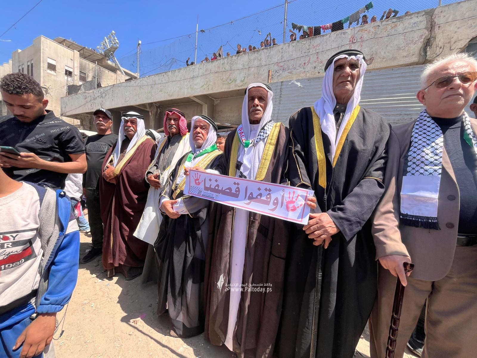 صور  القوى الوطنية والإسلامية في محافظة خان يونس، تنظمة وقفة جماهيرية في الذكرى 78 للنكبة أمام مجمع ناصر الطبي بخانيونس (4).jpeg